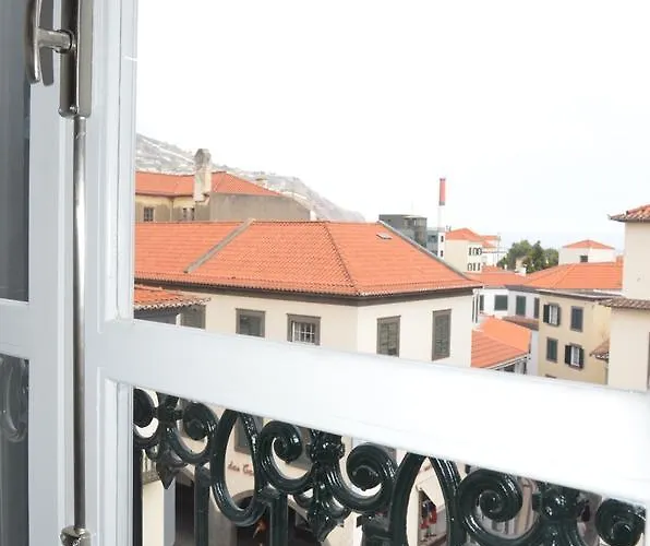 Edificio Charles 301